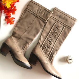 Fossil Felicia Gray Leather Boots